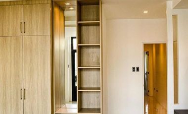 For Sale: 4 Bedroom 4BR Townhouse in West Kamias at Quezon City
