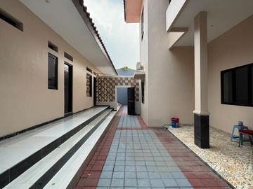 Rumah Mewah  dan Eklusif   di Kawasan Hunian  Elite  Radio Dalam ,  bisa buat kantor dan Tempat tinggal