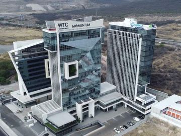 🏙️ Renta de oficina de 25 m2 en piso 10, Vista a Qro — WTC Juriquilla