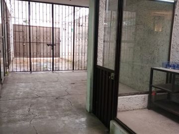 BODEGA O ALMACEN PEQUEÑO EN RENTA $15,000 286 m2 ZONA ESTADIOS, AUTOPISTA, BVL. ZARAGOZA. COLONIA TECNOLOGICO.