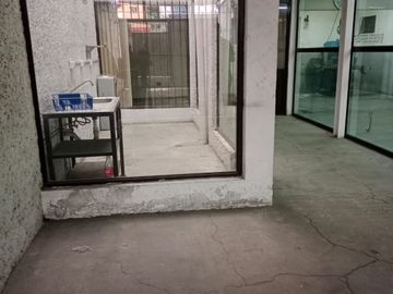 BODEGA O ALMACEN PEQUEÑO EN RENTA $15,000 286 m2 ZONA ESTADIOS, AUTOPISTA, BVL. ZARAGOZA. COLONIA TECNOLOGICO.