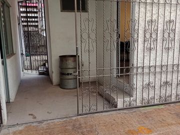 BODEGA O ALMACEN PEQUEÑO EN RENTA $15,000 286 m2 ZONA ESTADIOS, AUTOPISTA, BVL. ZARAGOZA. COLONIA TECNOLOGICO.
