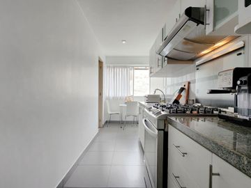 ✨SE VENDE DEPARTAMENTO EN SAN ISIDRO - 2 dormitorios + Family Room + cochera + depósito ✨