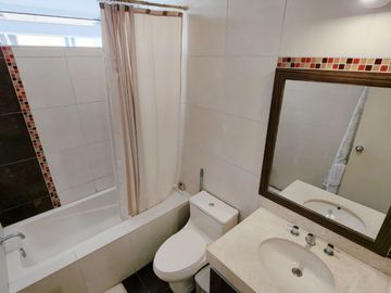 ✨SE VENDE DEPARTAMENTO EN SAN ISIDRO - 2 dormitorios + Family Room + cochera + depósito ✨