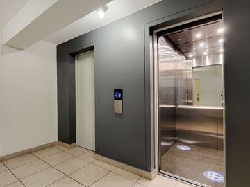 ✨SE VENDE DEPARTAMENTO EN SAN ISIDRO - 2 dormitorios + Family Room + cochera + depósito ✨