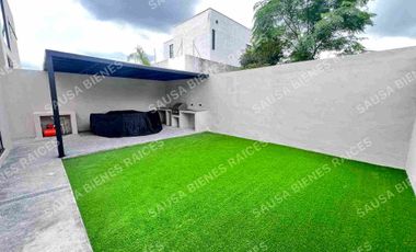 CASA EN VENTA EN AMORADA 4to SECTOR