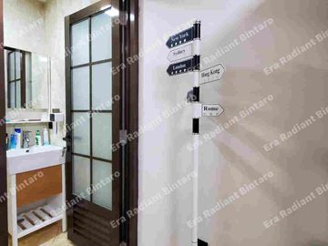 Dijual Cepat Rumah 4 lantai di Pinang  Mas Pondok Indah