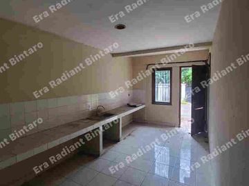 Disewakan Rumah Ada Kolam Renang Di kavling Polri Ragunan Jak sel