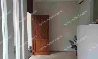 Rumah Dengan Privatepool di Ampera Jakarta Selatan