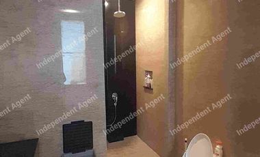 Rumah Dengan Privatepool di Ampera Jakarta Selatan