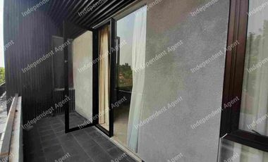 Rumah Dengan Privatepool di Ampera Jakarta Selatan