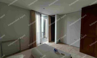 Rumah Dengan Privatepool di Ampera Jakarta Selatan