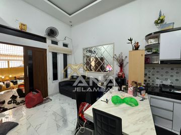 ANA RUMAH BEBAS BANJIR UK 4X14M DI JELAMBAR