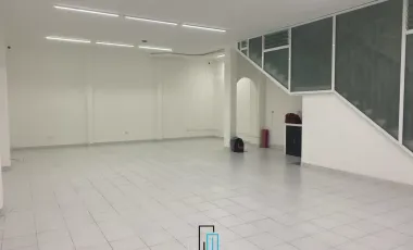LOCAL COMERCIAL AMPLIO EN RENTA EN FRACC. ENSUEÑO