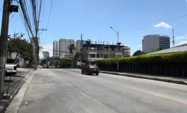 FOR SALE - Old house in West Triangle Homes, Brgy. West Triangle, Quezon City