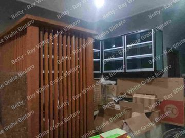 Ruko 2 Lantai di Venice Graha Raya Cocok Untuk Usaha dan Tempat Tinggal