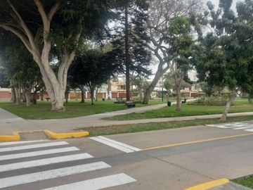 Vendo dpto con terraza de 65m2, Los Rosales, Surco