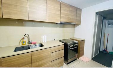 For Rent: 2 Bedroom 2BR Unit in One Shangri-La Place, Mandaluyong City