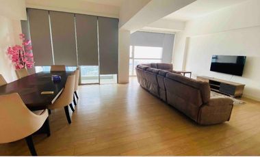 For Rent: 2 Bedroom 2BR Unit in One Shangri-La Place, Mandaluyong City