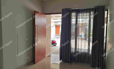 Rumah 2 Lantai type Chamonix di Premier Estate 2 Jatiwarna Kota Bekasi