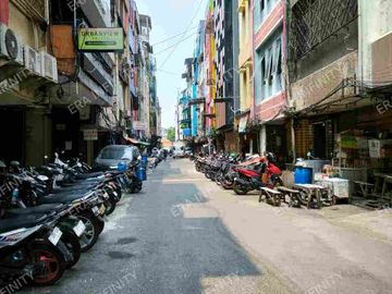 Dijual Rumah Kost2an Aktif Kamar Mandi Dalam Plus Ruang Usaha Di Lantai Dasar