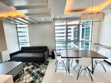 FOR SALE: CRESCENT PARK RESIDENCES  | 2BR W/ BALCONY & CARPARK