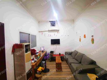 Rumah Tinggal & Untuk usaha Konveksi Grogol, Jakarta Barat