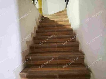 Rumah Tinggal & Untuk usaha Konveksi Grogol, Jakarta Barat