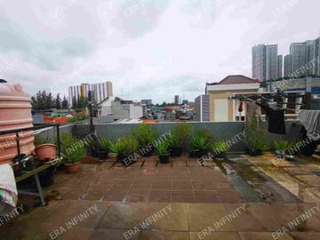 Rumah Tinggal & Untuk usaha Konveksi Grogol, Jakarta Barat