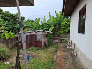 Rumah dekat kampus UIR Marpoyan luas tanah 960m2