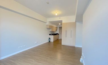 For Sale: Studio Condo Unit in Travertine at Portico, Pasig City