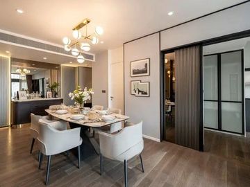 2-BR Condo at Muniq Sukhumvit 23 near MRT Sukhumvit