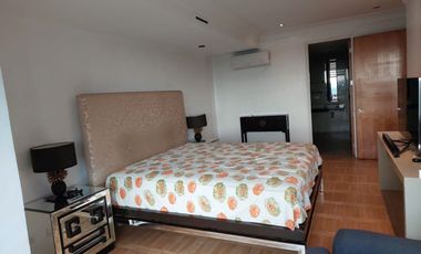 For Rent: 2 Bedroom 2BR Condo in One McKinley Place, Taguig City