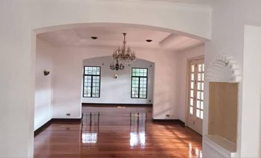 For Rent: 4 Bedroom 4BR House and Lot in Ayala Alabang at Muntinlupa City