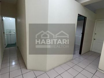 En Venta Local Comercial  sector NNUU VozAndez , Quito Ecuador