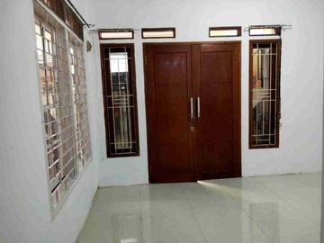 Di jual rumah kost