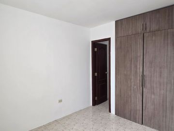 Vendo Oportunidad $ 82.000 Casa Moderna en Mucho Lote 2 – Norte de Guayaquil