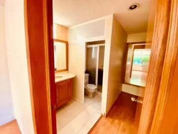 DEPARTAMENTO EN VENTA EN CD DE LOS DEPORTES BENITO JUAREZ DE REMATE