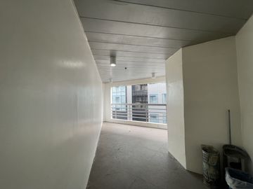 For Rent: 1,298.76 sqm Office Space in Parañaque City