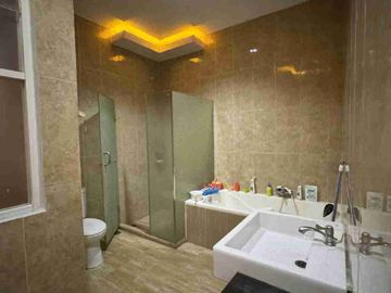 Rumah Semi Furnished di Summarecon Bekasi
