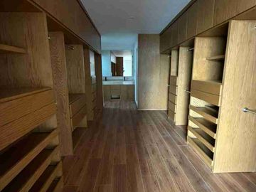 MAGNIFICA CASA EN VENTA EN MONTERRA RESIENCIAL EN ESQUINA DE 3 PLANTAS