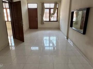 MURAH! Rumah 2 Lantai Siap Huni di Kelapa Gading Bcs