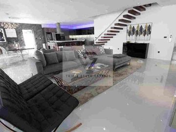 Pratumnak Ultra Luxury Villa For Sale