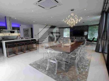 Pratumnak Ultra Luxury Villa For Sale