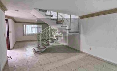 Casa en Privada, zona Ánimas