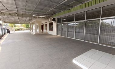 Disewakan Rumah Besar & Luas 1 Lantai – Lokasi Strategis Jalan Godean KM 7, Sidoarum