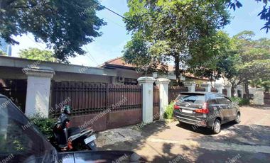 Tanah Plus 3 Unit Bangunan di Ampera Jakarta Selatan