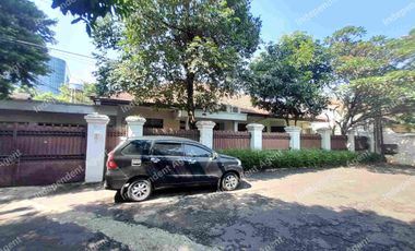 Tanah Plus 3 Unit Bangunan di Ampera Jakarta Selatan