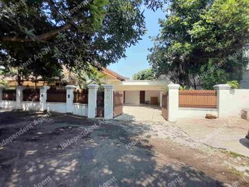Tanah Plus 3 Unit Bangunan di Ampera Jakarta Selatan