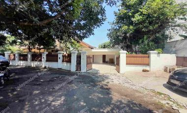 Tanah Plus 3 Unit Bangunan di Ampera Jakarta Selatan